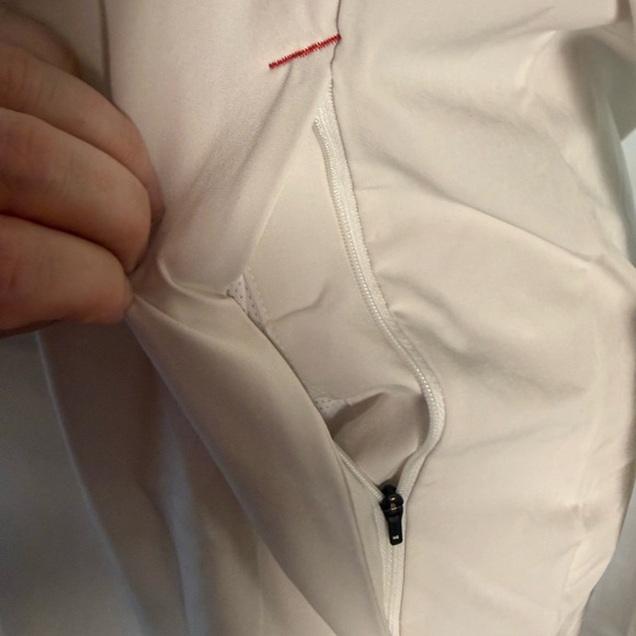 Nike Men’s White & Red Quarter-Zip Jacket – Size Small - Picture 2 of 7